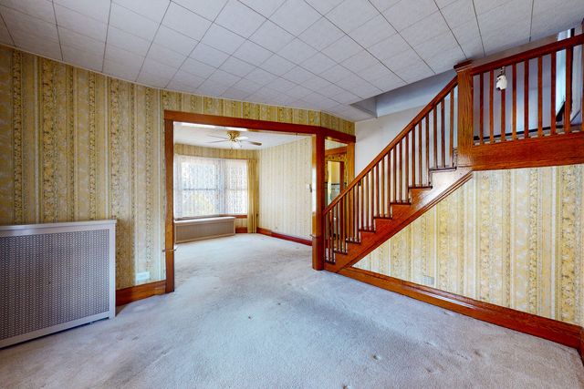 7652 Monroe Street, Forest Park, IL 60130