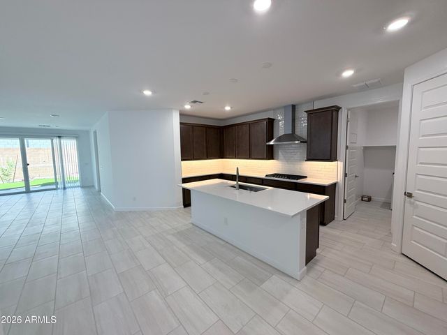 6972 W Buckhorn Trail, Peoria, AZ 85383
