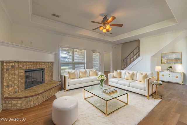 2723 Hill Valley Lane, Southaven, MS 38672