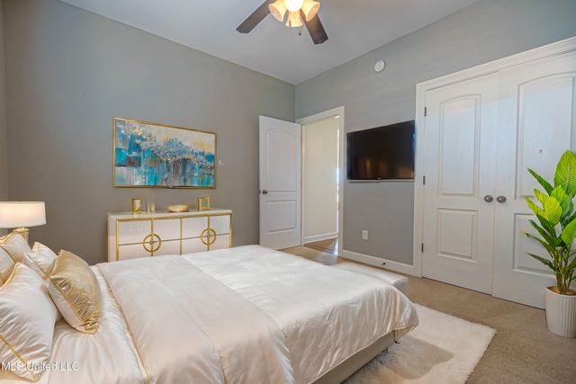 2723 Hill Valley Lane, Southaven, MS 38672