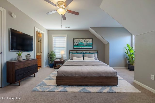 2723 Hill Valley Lane, Southaven, MS 38672