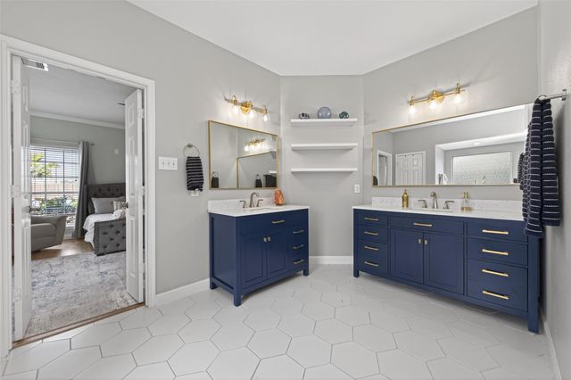 3329 Oak Dale Way, Seabrook, TX 77586