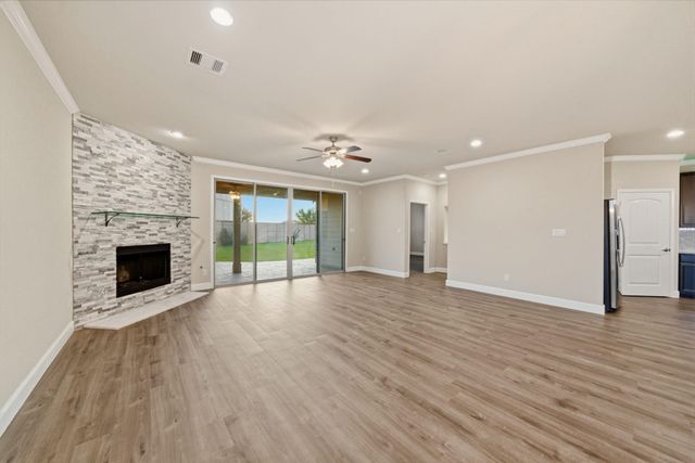 3927 Kellys Falls Lane, Katy, TX 77494