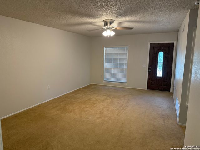 11017 White Sands, Live Oak, TX 78233