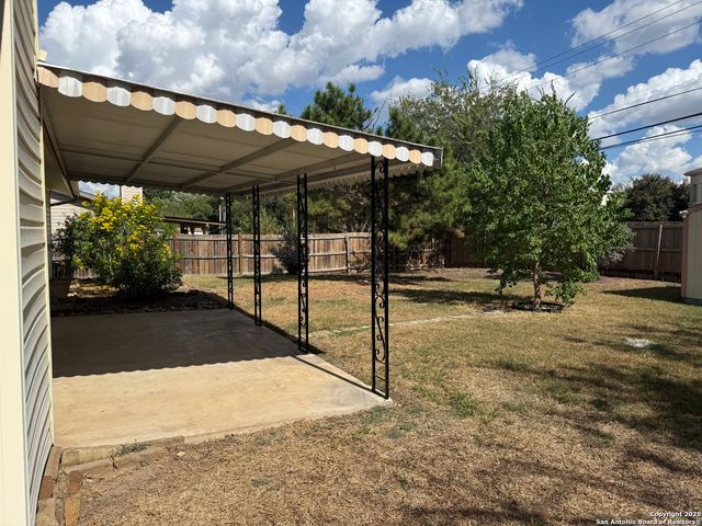 11017 White Sands, Live Oak, TX 78233