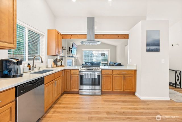 21617 44th Avenue Court E, Spanaway, WA 98387