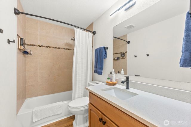 21617 44th Avenue Court E, Spanaway, WA 98387