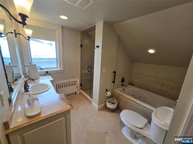 224 Cleveland Avenue, Hasbrouck Heights, NJ 07604