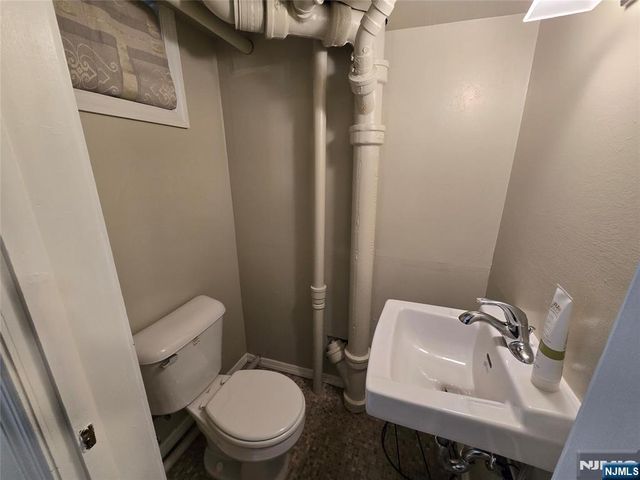 224 Cleveland Avenue, Hasbrouck Heights, NJ 07604