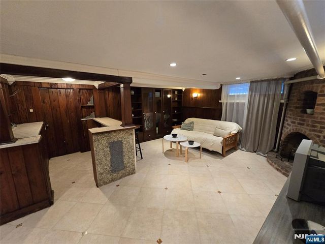 224 Cleveland Avenue, Hasbrouck Heights, NJ 07604