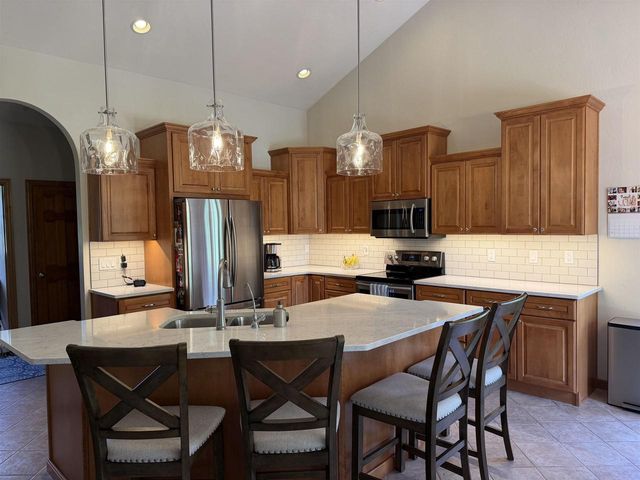 3546 Dekalb Lane, Neenah, WI 54956