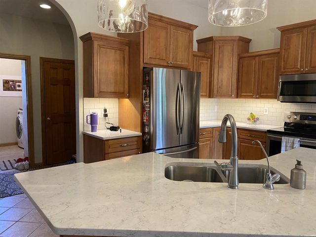 3546 Dekalb Lane, Neenah, WI 54956