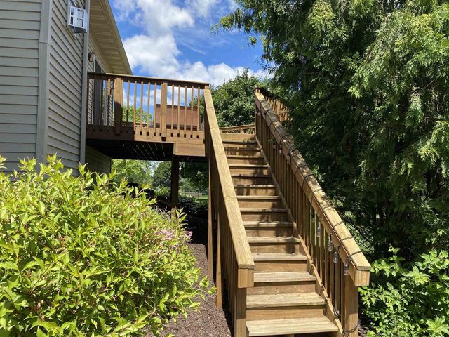 3546 Dekalb Lane, Neenah, WI 54956