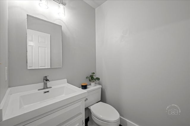 51 Burgess Road, Geneva, IL 60134