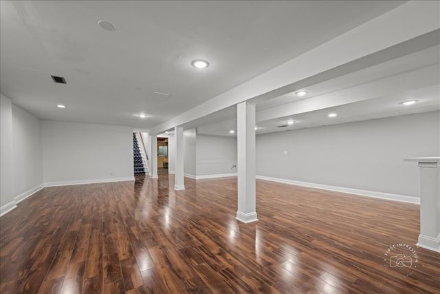 51 Burgess Road, Geneva, IL 60134