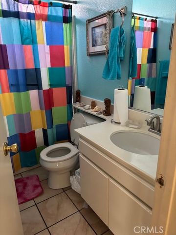 15597 Castellion, Fontana, CA 92337