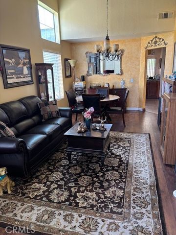 15597 Castellion, Fontana, CA 92337