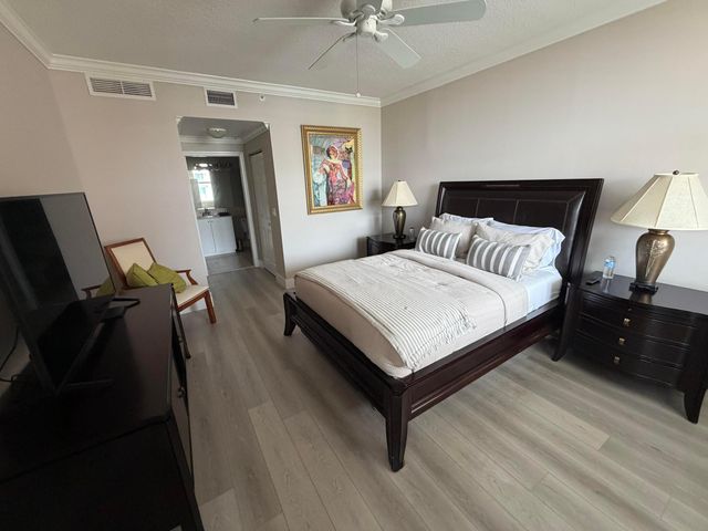 804 E Windward Way 618, Lantana, FL 33462