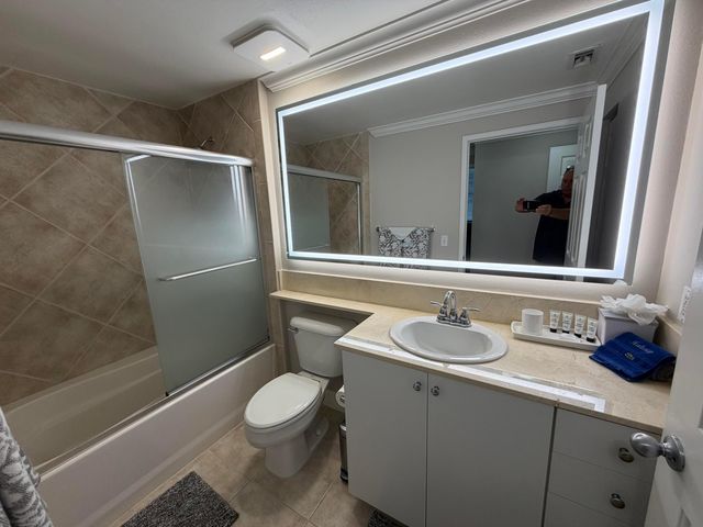 804 E Windward Way 618, Lantana, FL 33462