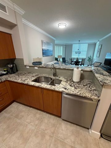 804 E Windward Way 618, Lantana, FL 33462
