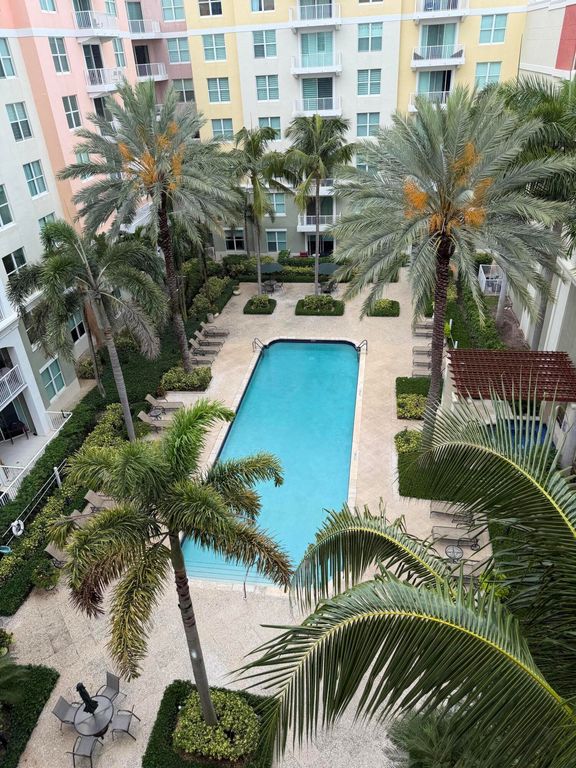804 E Windward Way 618, Lantana, FL 33462