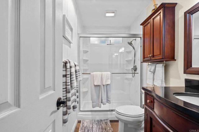 267 Hannalei Dr, Vista, CA 92083