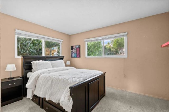 267 Hannalei Dr, Vista, CA 92083