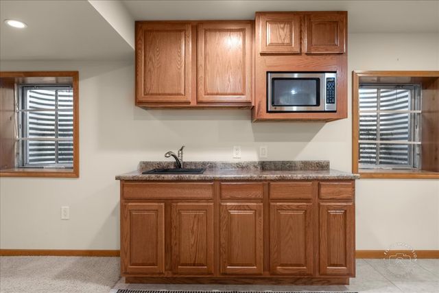 2518 Imgrund Road, North Aurora, IL 60542