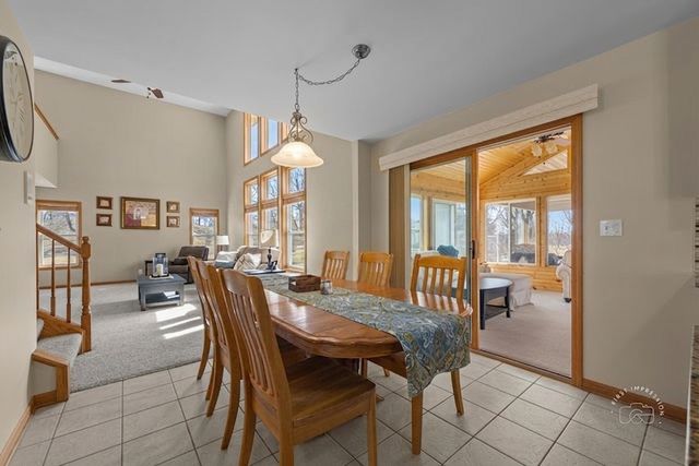 2518 Imgrund Road, North Aurora, IL 60542