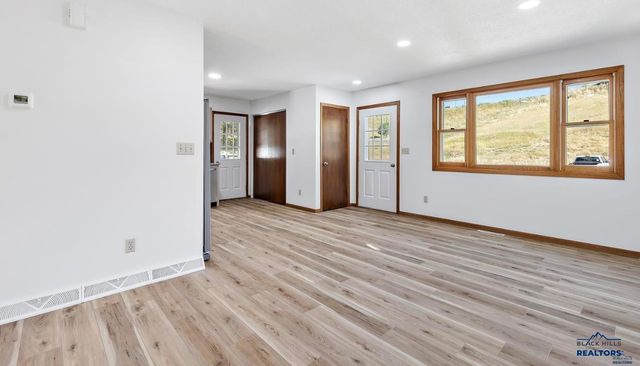 209 SAINT PAUL ST, Rapid City, SD 57701