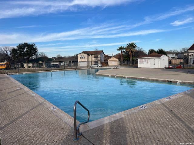 8215 MORNING GRV, Converse, TX 78109