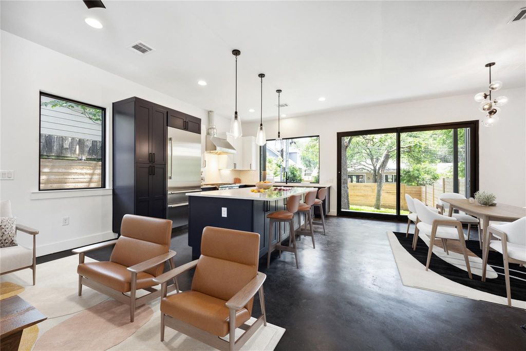 2309 La Casa DR A, Austin, TX 78704