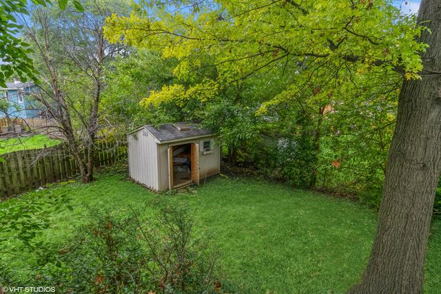 101 SPRINGHILL Drive, Bolingbrook, IL 60440