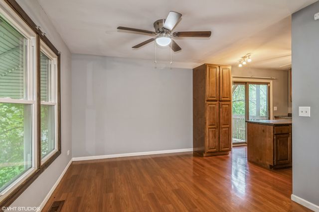 101 SPRINGHILL Drive, Bolingbrook, IL 60440