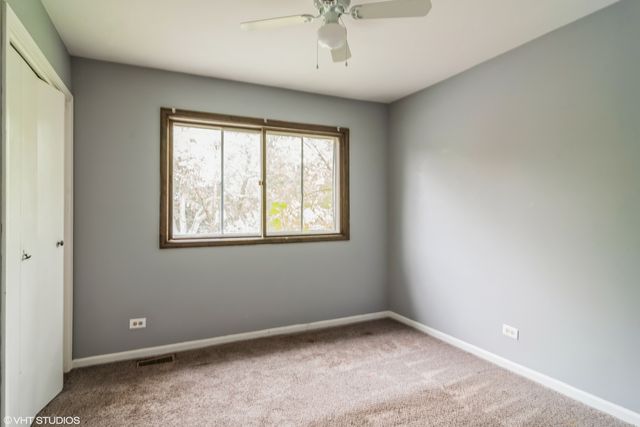 101 SPRINGHILL Drive, Bolingbrook, IL 60440