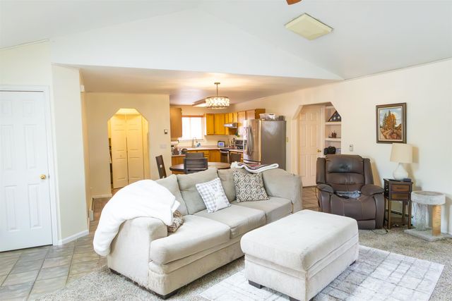 2944 E Erika Court, Grand Junction, CO 81504