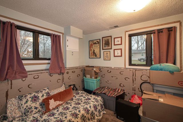 401 Trilane Drive, Young America, MN 55397