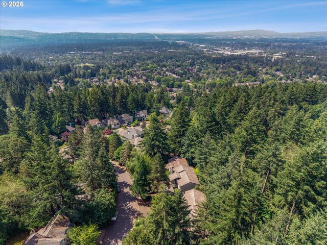 313 CERVANTES, Lake Oswego, OR 97035
