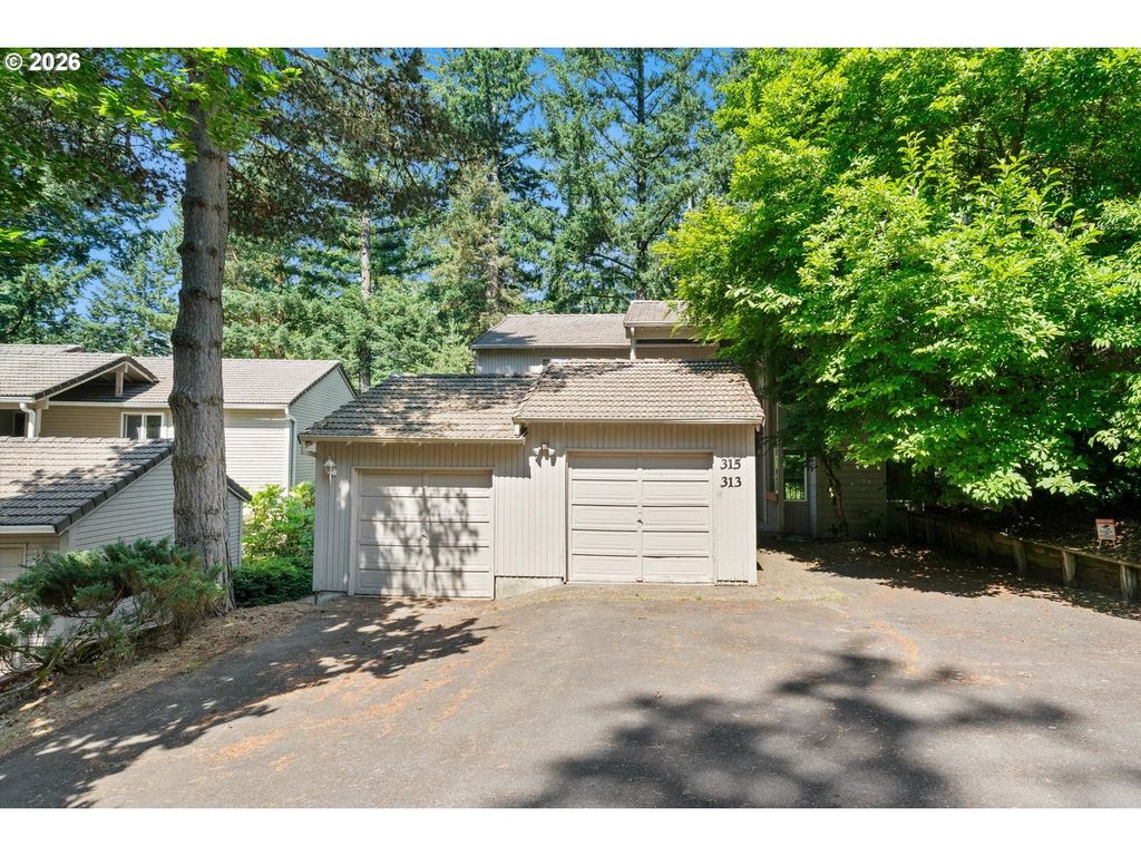 313 CERVANTES, Lake Oswego, OR 97035
