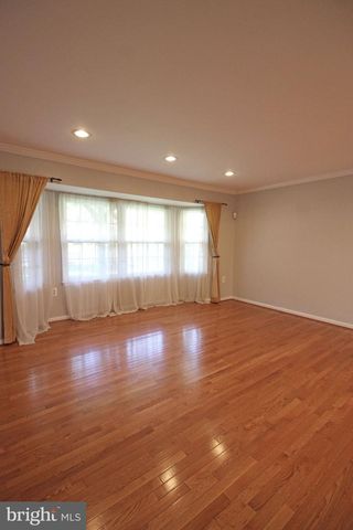 1507 KERSEY LN, Potomac, MD 20854