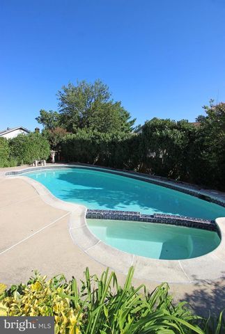 1507 KERSEY LN, Potomac, MD 20854