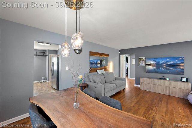 3615 Rockingham Road, Royal Oak, MI 48073