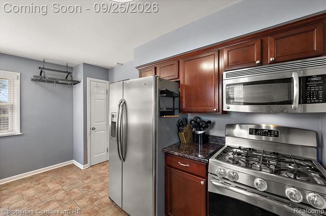 3615 Rockingham Road, Royal Oak, MI 48073