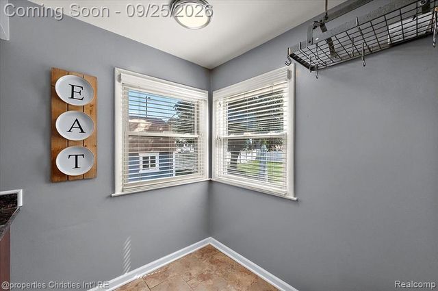 3615 Rockingham Road, Royal Oak, MI 48073