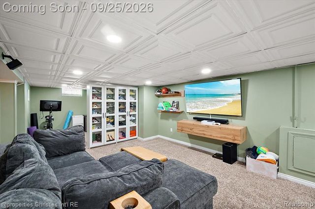 3615 Rockingham Road, Royal Oak, MI 48073