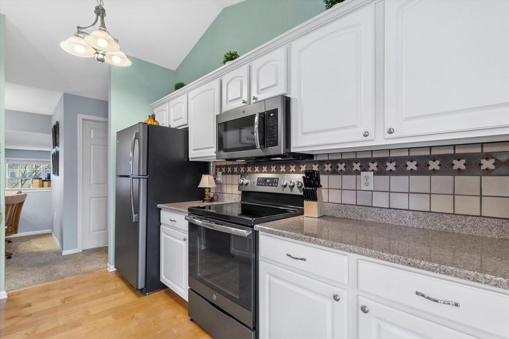property-img