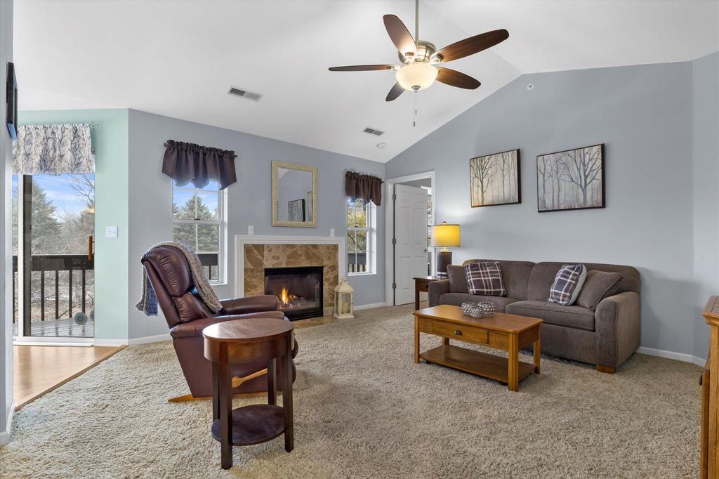 property-img