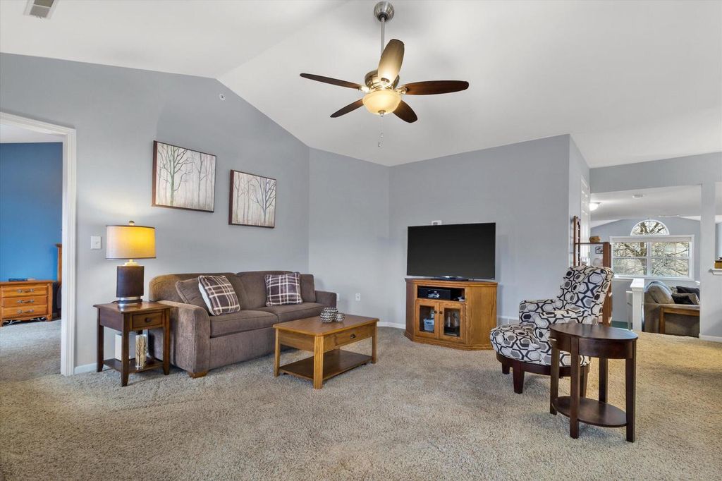 property-img