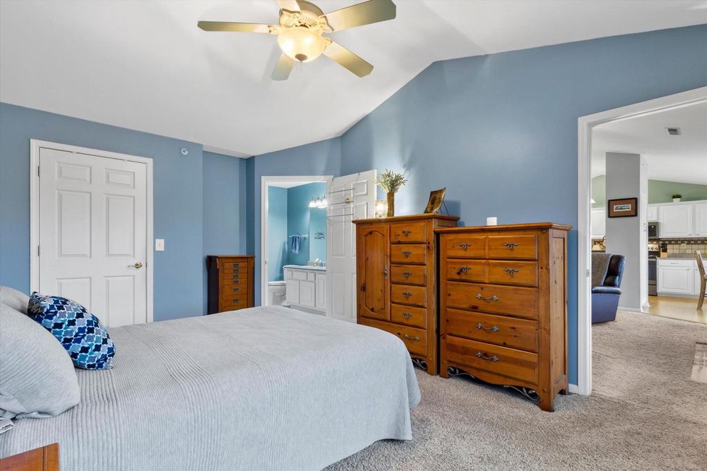 property-img
