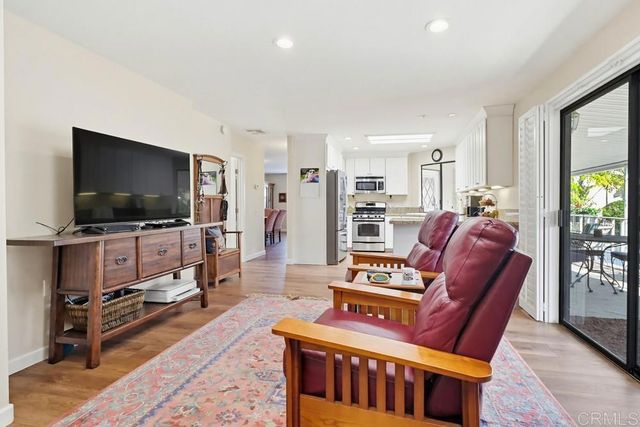 5229 Don Valdez Drive, Carlsbad, CA 92010